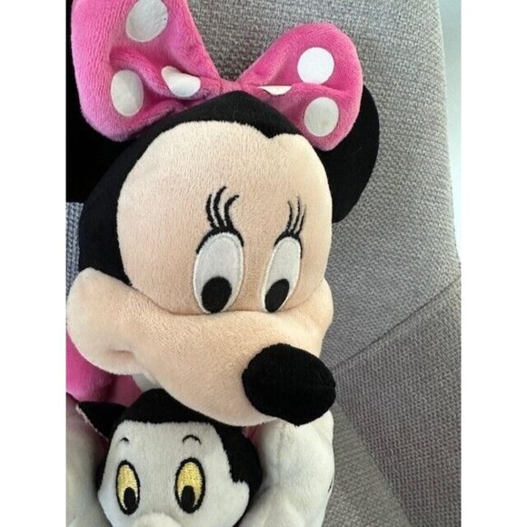 Disney Minnie Mouse Holding Figaro Plush Pinocchio Cat Stuffed Toy Just Play 14" - Picture 4 of 8